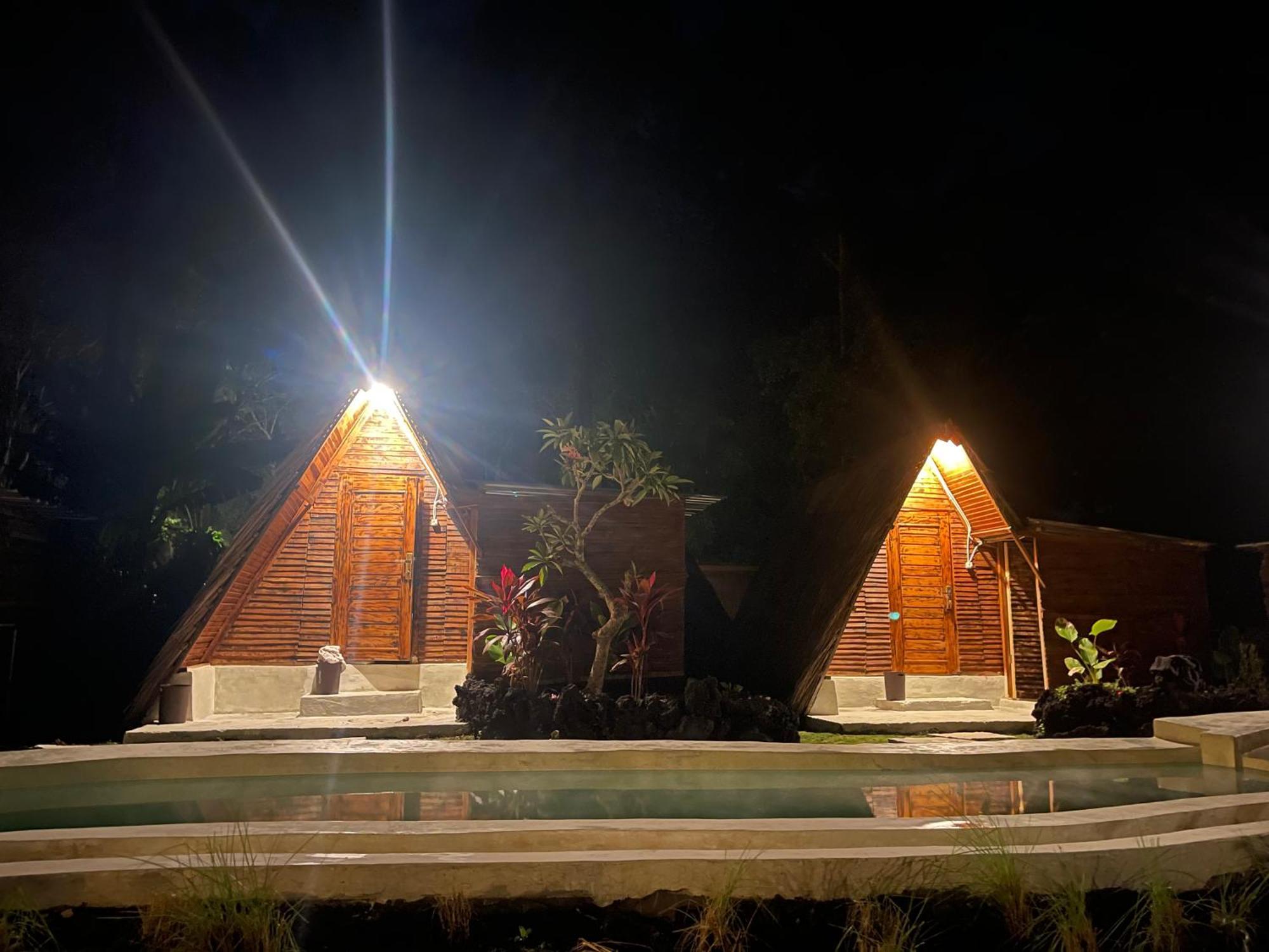 Triangular House And Hot Spring Hotel Kubupenlokan Kültér fotó